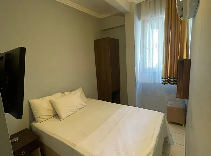 Nezih Suits Appartamento Antalia