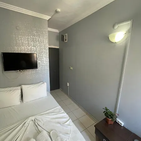 Nezih Suits * アンタルヤ