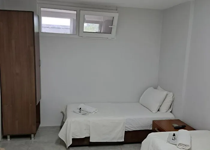Nezih Suits Apartamento Antália