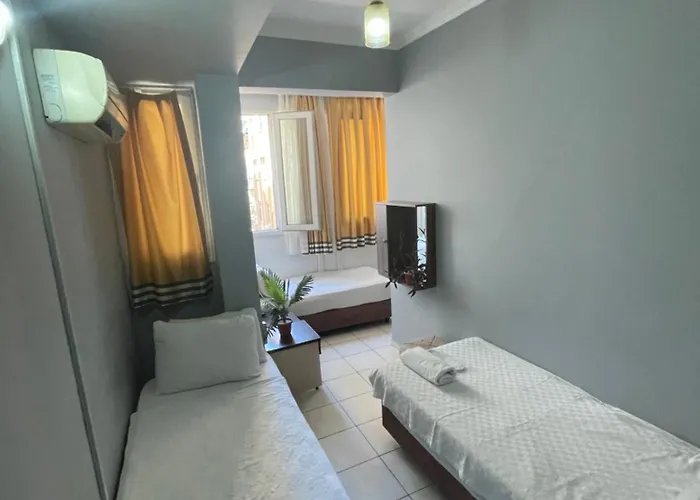 Nezih Suits Apartamento Antália