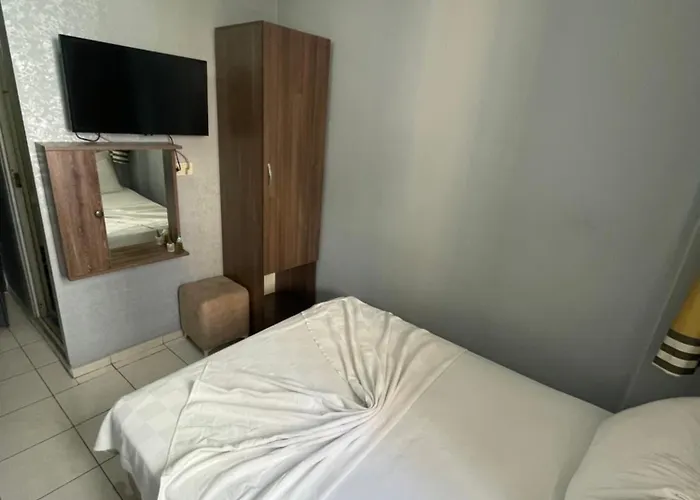 Nezih Suits Apartamento Antália